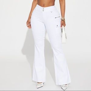 White Flare jeans - Size 3